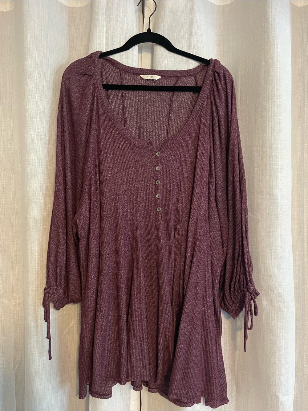 Terra & Sky Plum Henley Tunic with Tie Cuffs